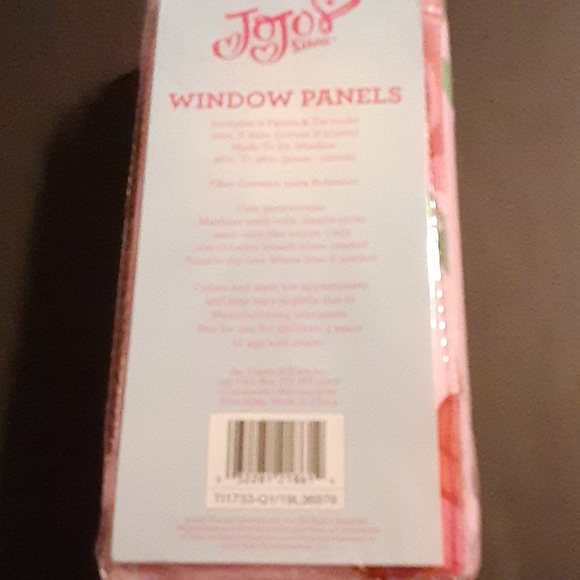 JOJO SIWA 4pc.Roses & Ribbons Drapery Set - Picture 2 of 4